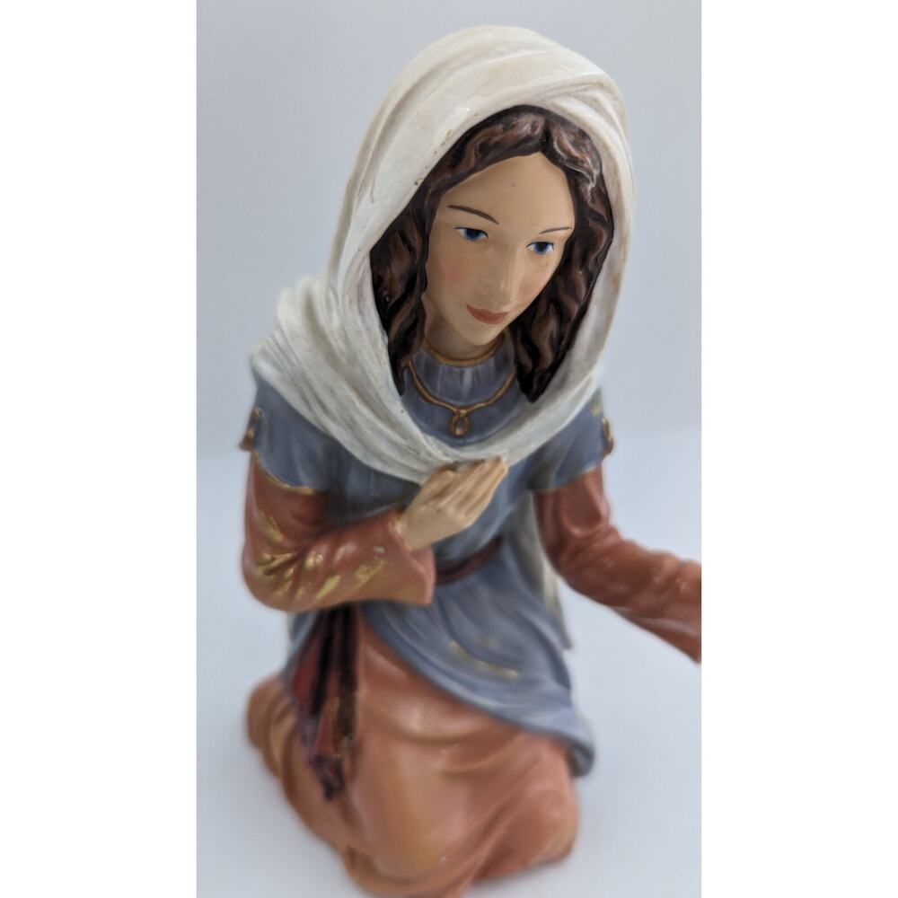 Mary Figurine Kirkland Signature Nativity #1155965 Replacement Piece - Picture 6 of 10